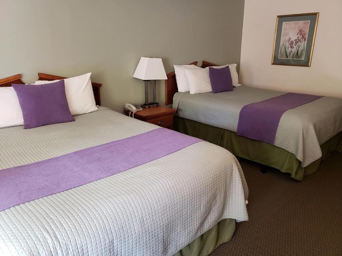 Hot Springs Village Inn Екстер'єр фото